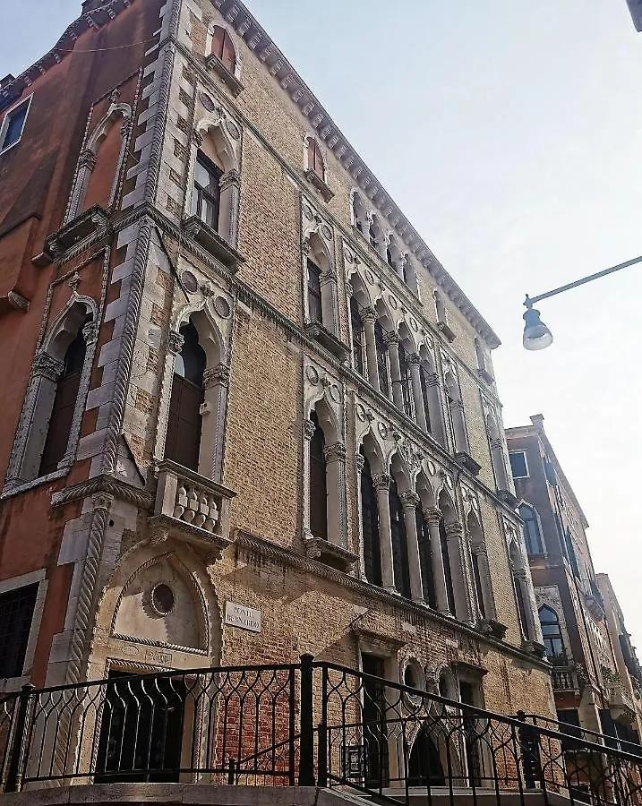 Palazzo Ca' Bernardo By Francesco Molon Hotell Venedig Italien